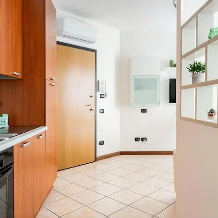 Apartament Casa Elena Como